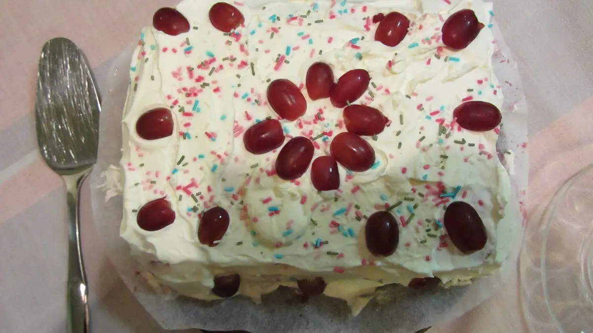 Daily Grind - Delightful Desserts – cake shop in Wolverton town centre